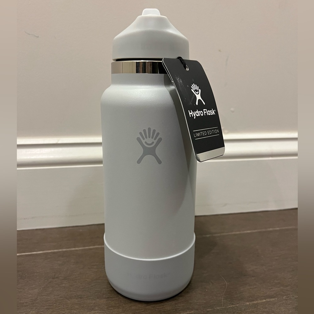 Hydroflask (Nordstrom Exclusive DISCONTINUED) 32 oz Cool Grey